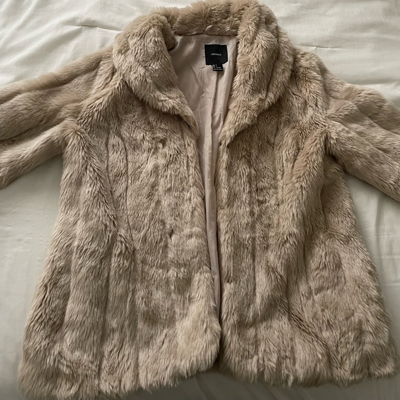 Forever 21 faux fur coat - Picture 4 of 6